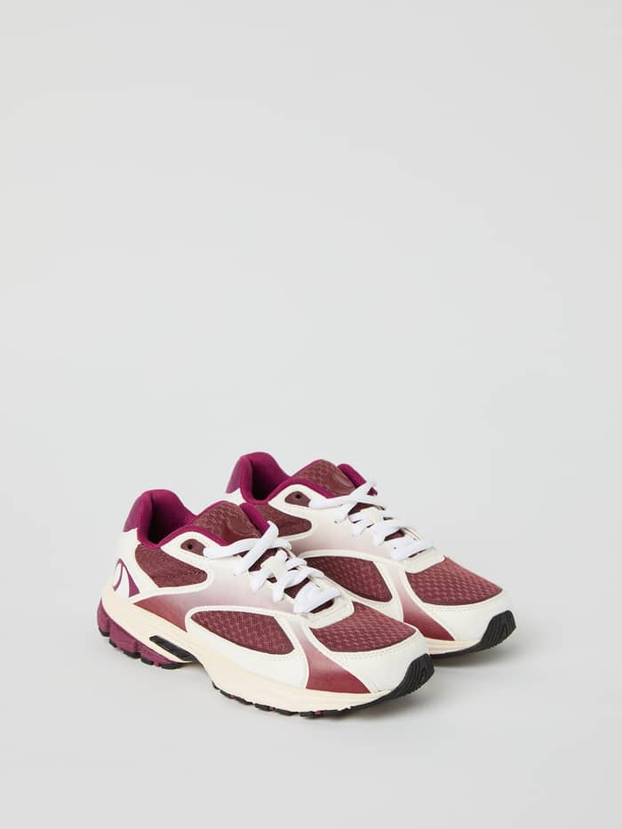 Women's Nova Sneakers in White Red (Multi) met rood logo, duurzaam TPU en moderne running stijl met ondersteunende pasvorm. - Image 2