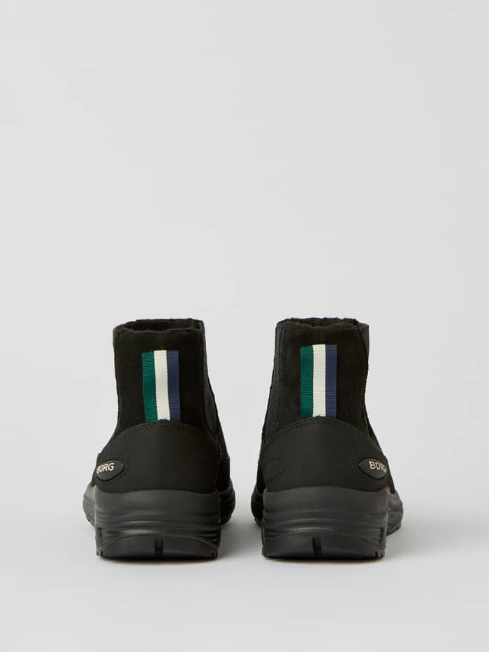 Zwarte Women's Chelsea Tech Boots van suède met een gestreepte hiellus en goudkleurig BORG-logo, achteraanzicht. - Image 3