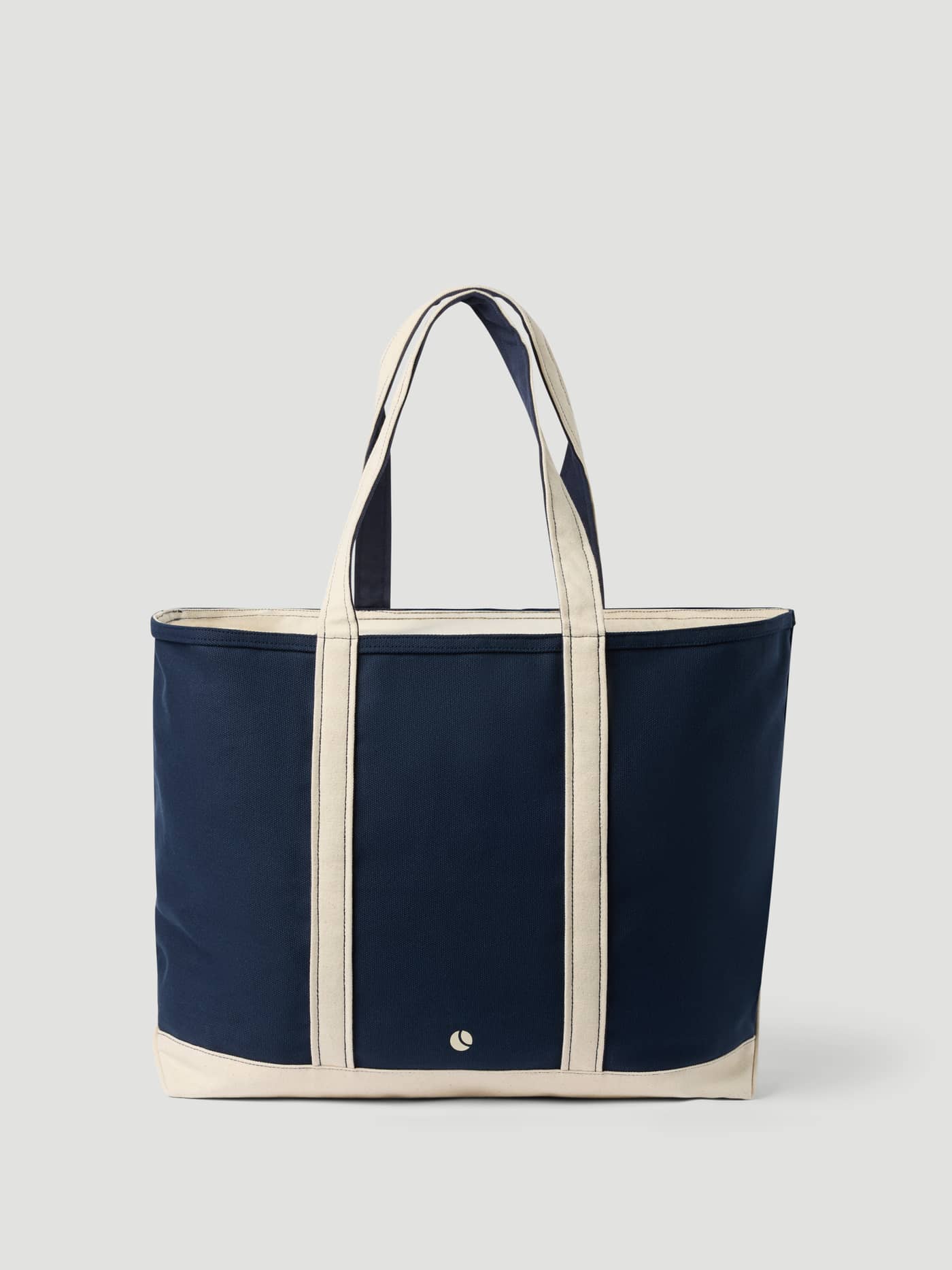 Ace Canvas Tote 30L i Night sky (Marineblå) for tennis, i slitesterk bomullscanvas med en liten hvit logo foran. - Image 2