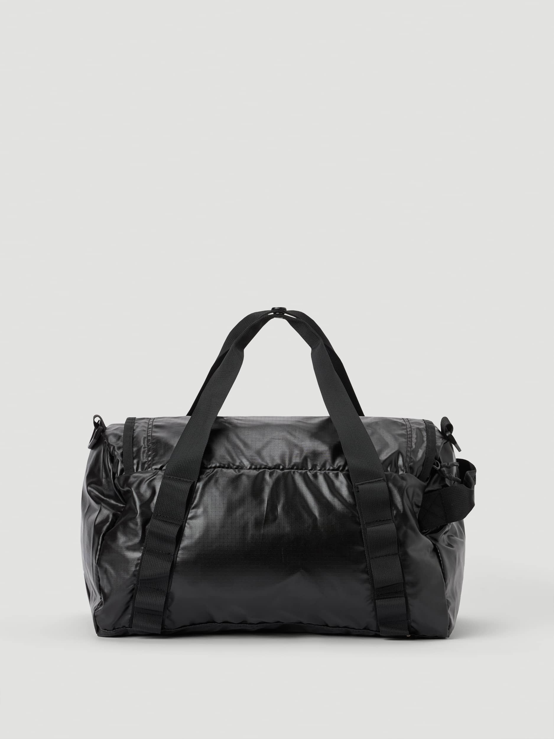 【レア品】ブラッククリスタル ビヨンボルグ モデル BJORN BORG Borg Glossy Ripstop Sports Bag 25L - Black Beauty | Björn Borg