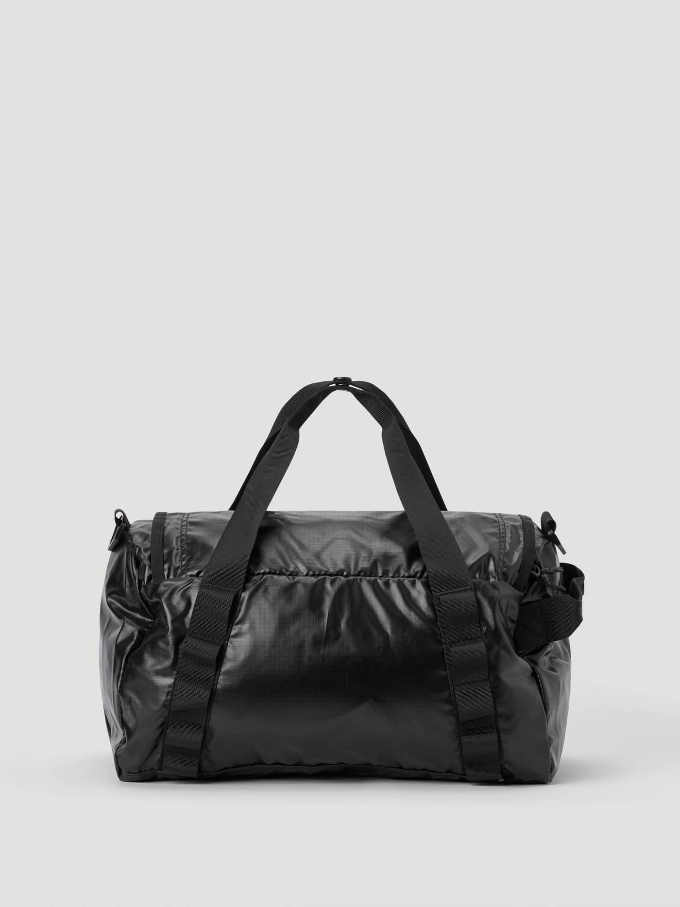 Borg Glossy Ripstop Sports Bag 25L i Black Beauty (Sort) set forfra i blankt ripstop-materiale til træning. - Image 2