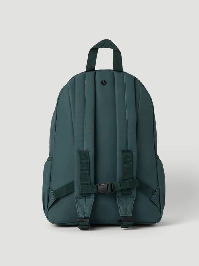 Borg Junior Backpack 15L i Mallard Green (Grøn) set bagfra med sort logo og justerbare stropper til kids. - Image 2