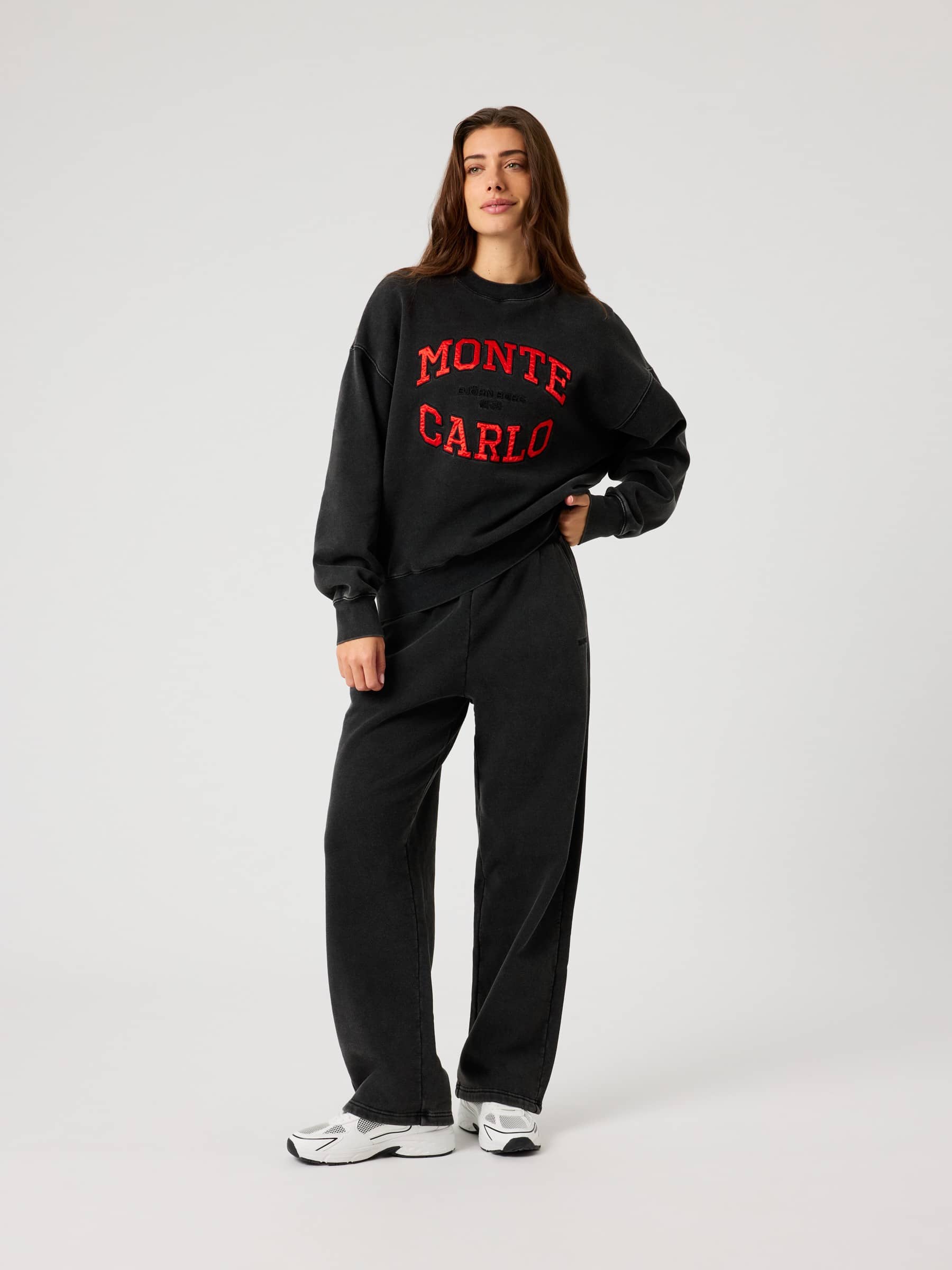 Studio Oversized Sweatshirt - Women - Washed Out Black | Björn Borg