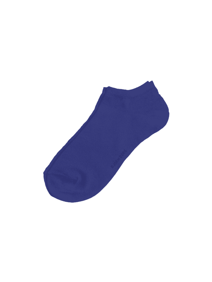 Essential Ankle Socks 3-pack in Blau aus weicher Baumwollmischung mit schwarzem Björn Borg-Logo unter dem Fuß. - Image 4