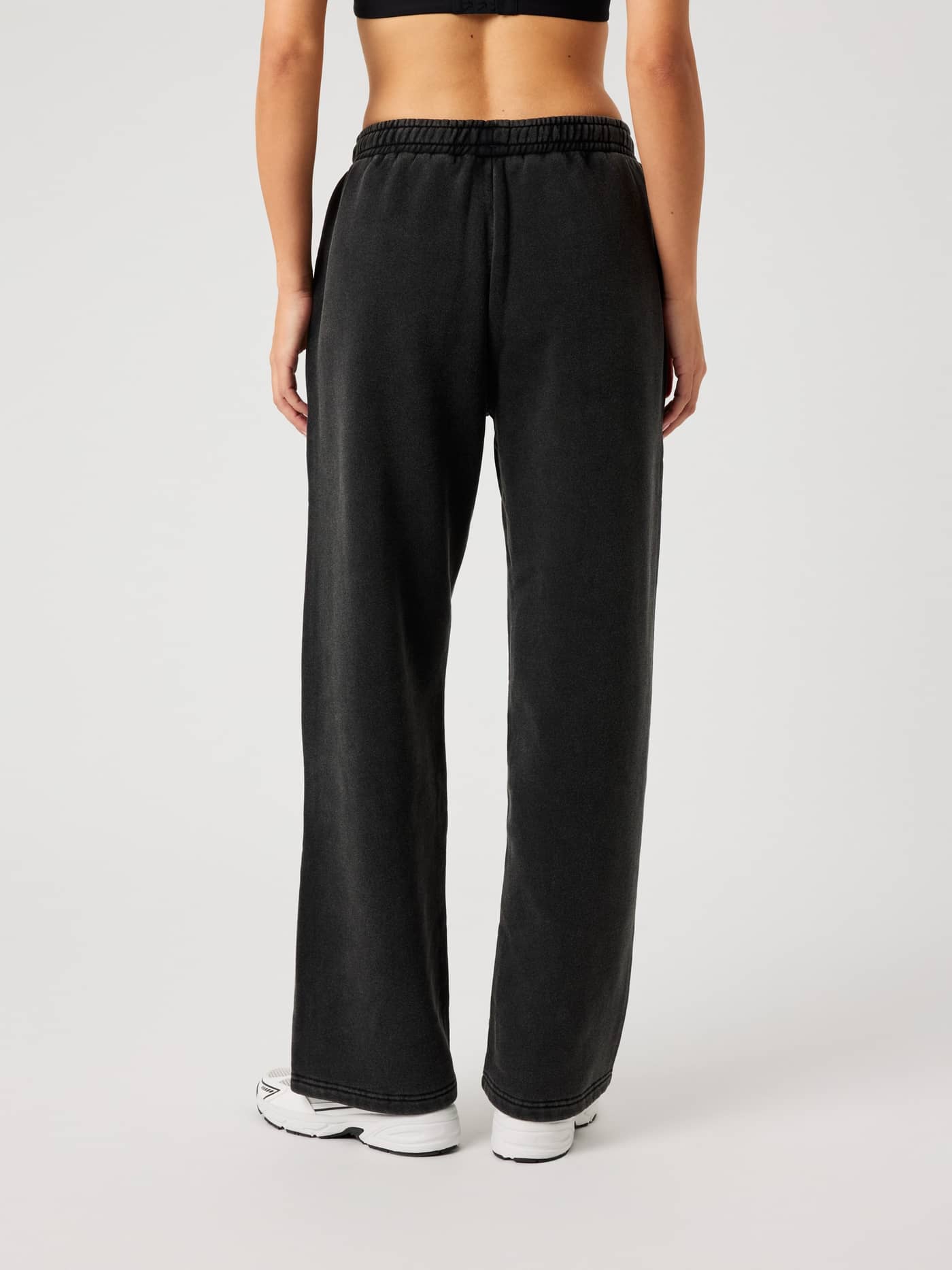 Björn Borg - Studio Oversized Straight Sweatpants Washed Out Black - Image 2