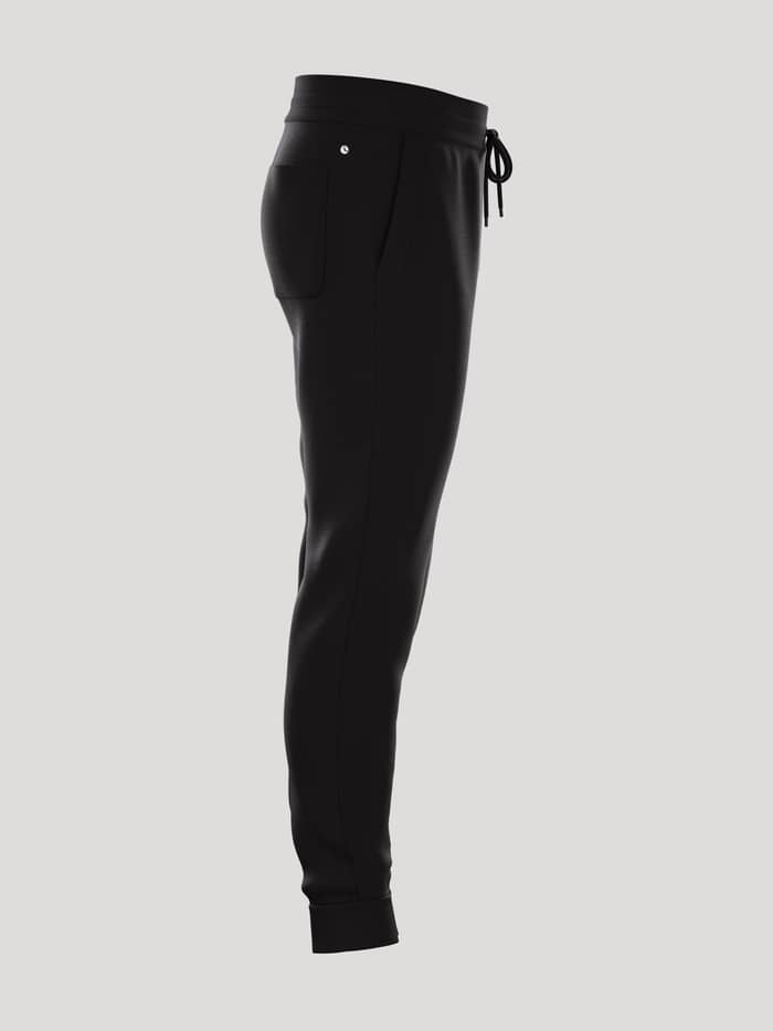 Zijaanzicht van de Borg Essential 4 Tapered Sweatpants in Black Beauty (Zwart) met een stijlvolle pasvorm en tennisdetail. - Image 2