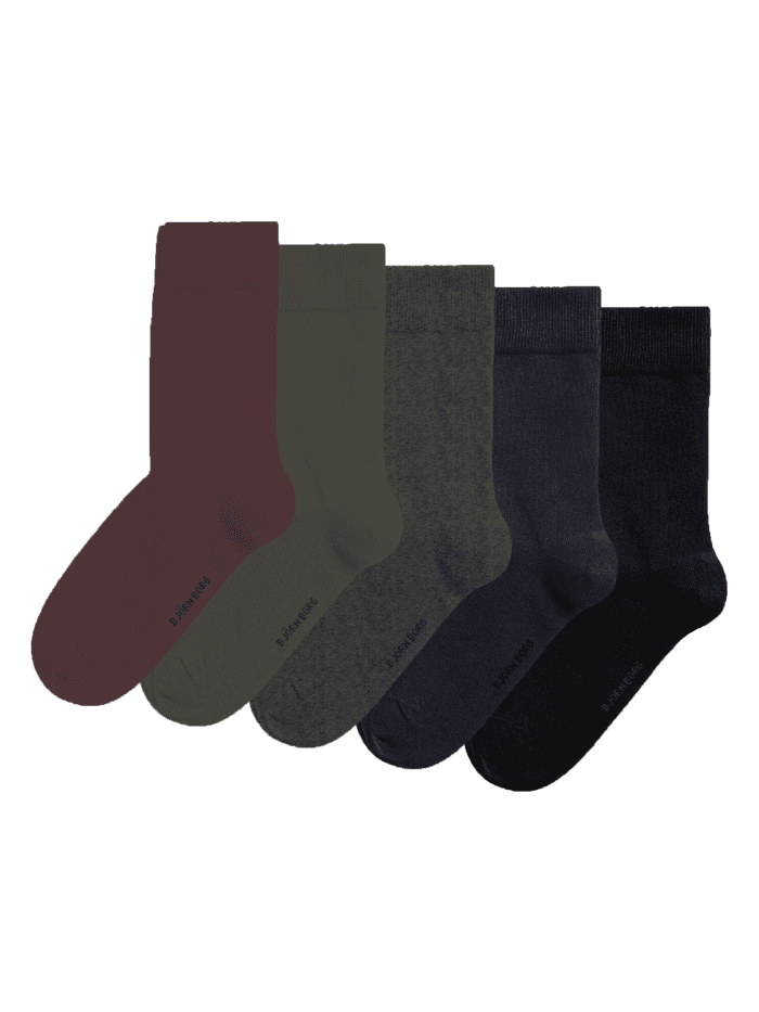 Essential Socks 5-pack in black, green, grey, navy blue, and red, featuring a soft cotton blend and logo under the foot.