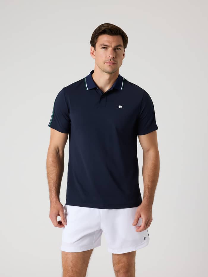 Björn Borg Ace Retro Polo Shirt in Night sky (Marineblauw) in vooraanzicht, combineert stijl en functie voor tennis.