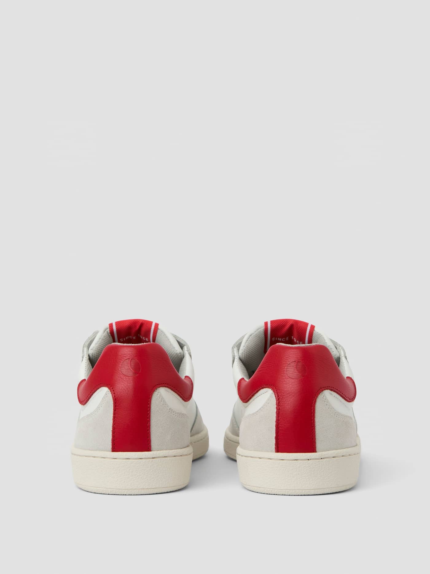 Back view of the Men's Legacy Leather Sneakers in White and Red, crafted from 100% leather for style and function. - Image 4