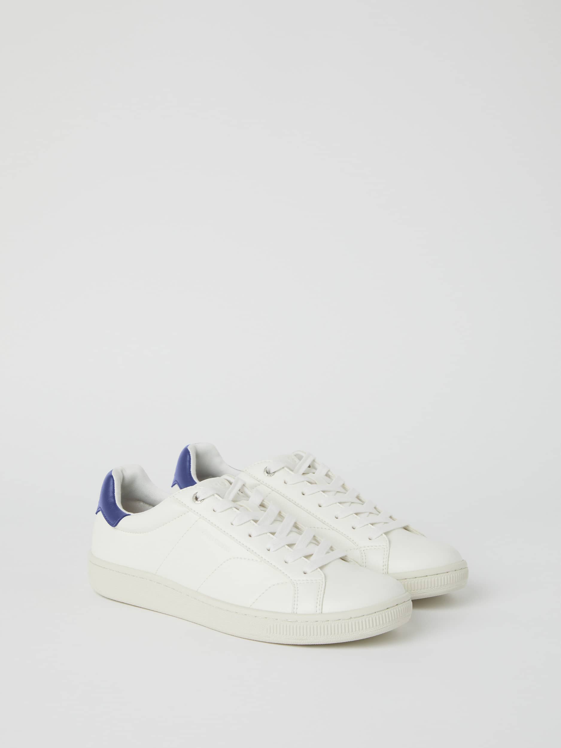 Unisex Deuce Sneakers in We036