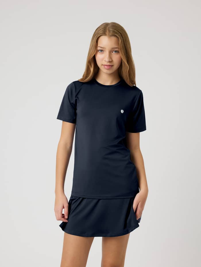 Ace Slim T-Shirt til kids i Night sky (Marineblå) set forfra med hvidt tennisbold-logo til tennis. - Image 2