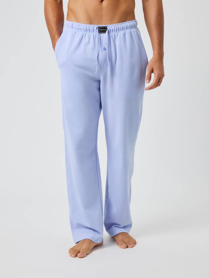 Core Pique Pyjama Pants i Lavender Lustre (Lila) sedda framifrån med dragsko i midjan och pikéstruktur.