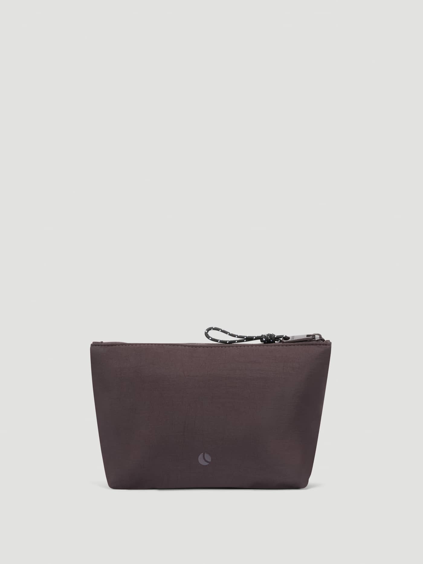 Studio Active Wash Bag Set in Coffee Bean (Brown) for training, featuring a standing shape and a zipped main compartment. - Image 6