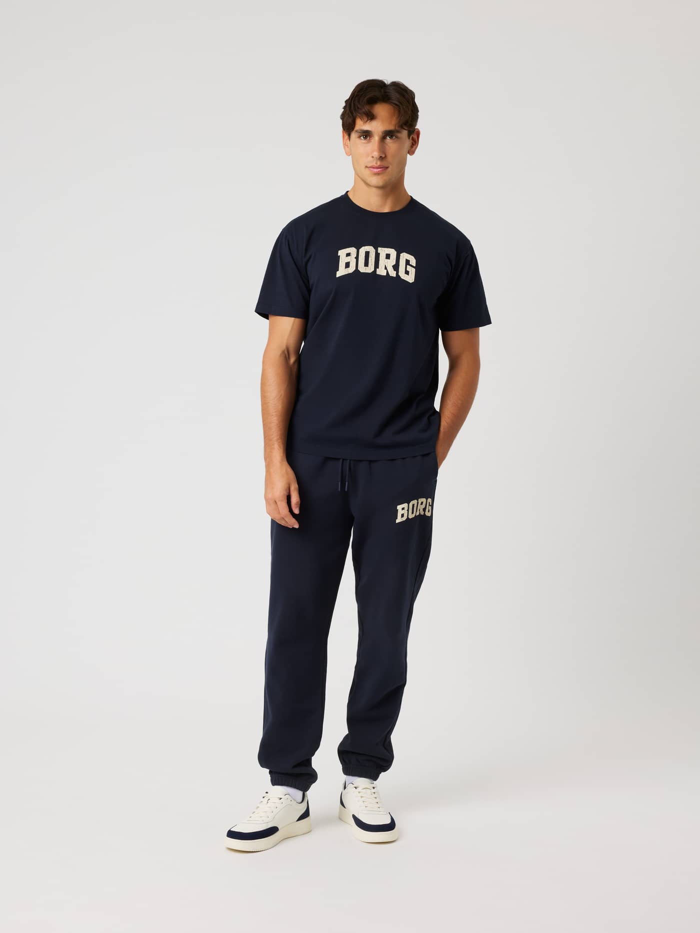 Front view of a model wearing Borg Classic Print Sweatpants in Night sky (Navy) for training and recovery. - Image 3