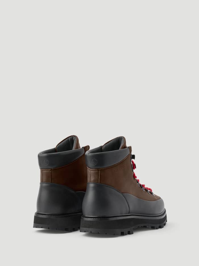 Men's Summit Vibram Boots i Brown/Black (Brun/Sort) set bagfra i læder med røde snørebånd og sorte logodetaljer. - Image 3