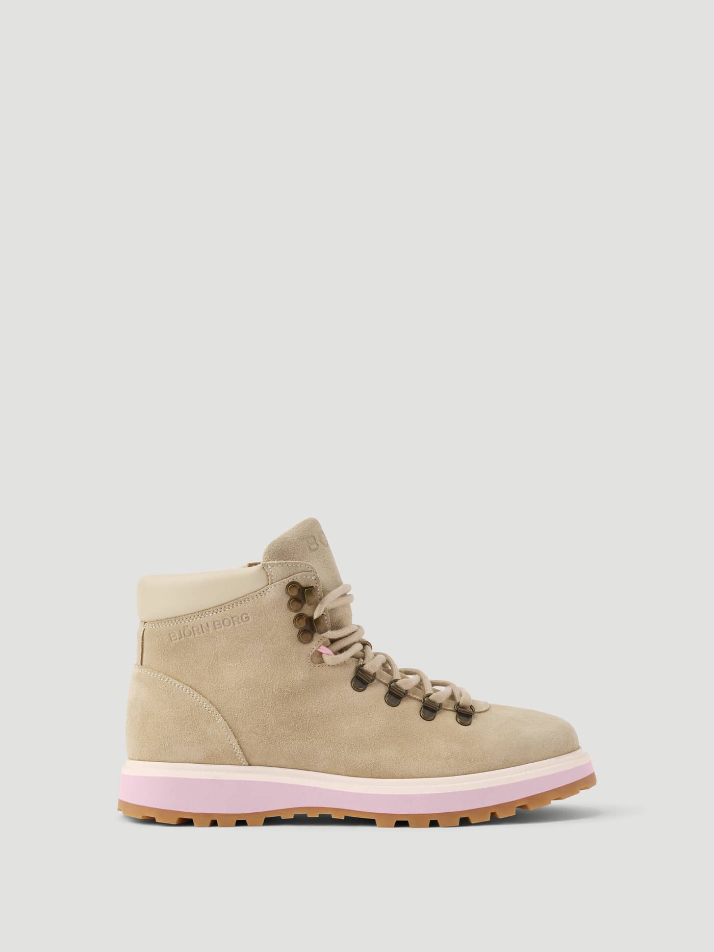 Side view of the Björn Borg Women's Summit Boots in Beige leather, featuring a contrast pink sole and hiking-style laces. - Image 1