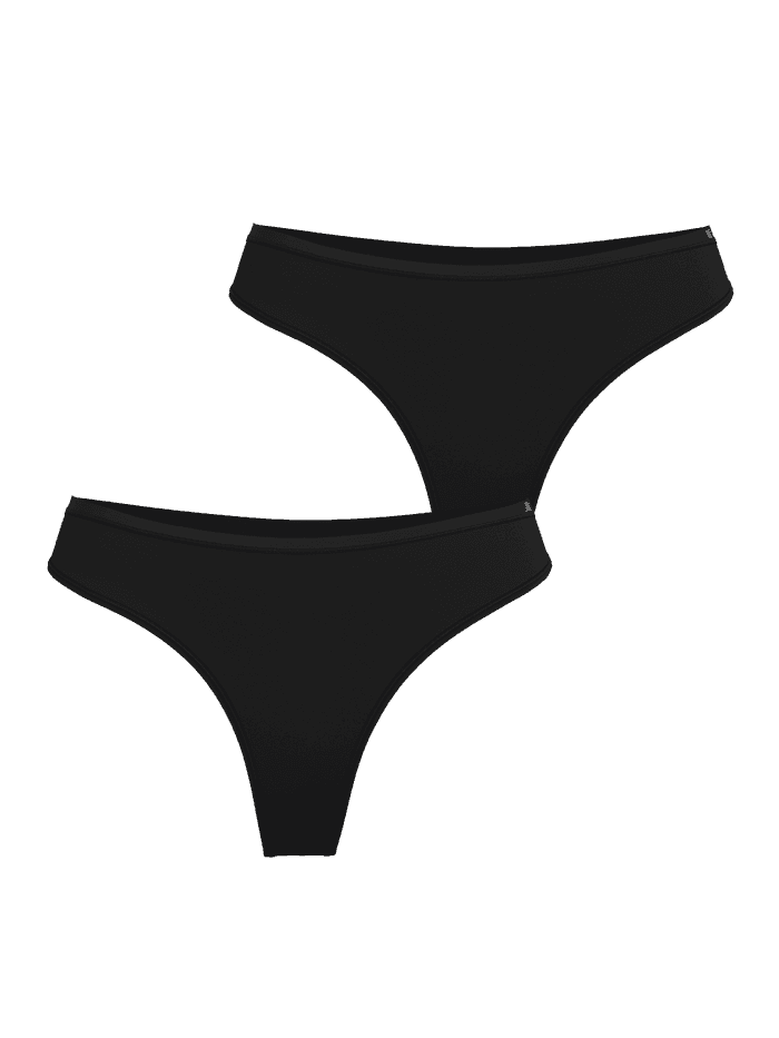 Comfort Thongs 2-pack i Black (Sort) i glat mikrofiber med mellemhøj talje og et diskret tonet logo.
