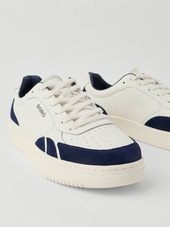Men's Victory Leather Sneakers in White / Navy (Wit/Marineblauw), luxe leren tennissneakers met suède accenten. - Image 5