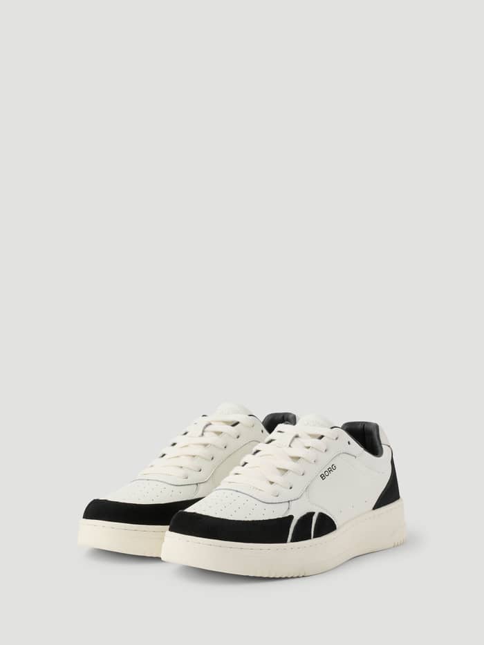 Women's Victory Leather Sneakers i White (Hvid) og Black (Sort) læder med ruskind og sort logo i tennisdesign set fra siden. - Image 2
