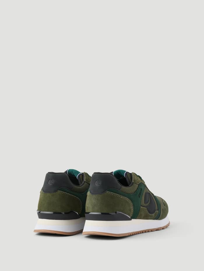 Men's Pulse Sneakers in Groen, achteraanzicht met suède panelen en een zwart logo voor een technische running look. - Image 3