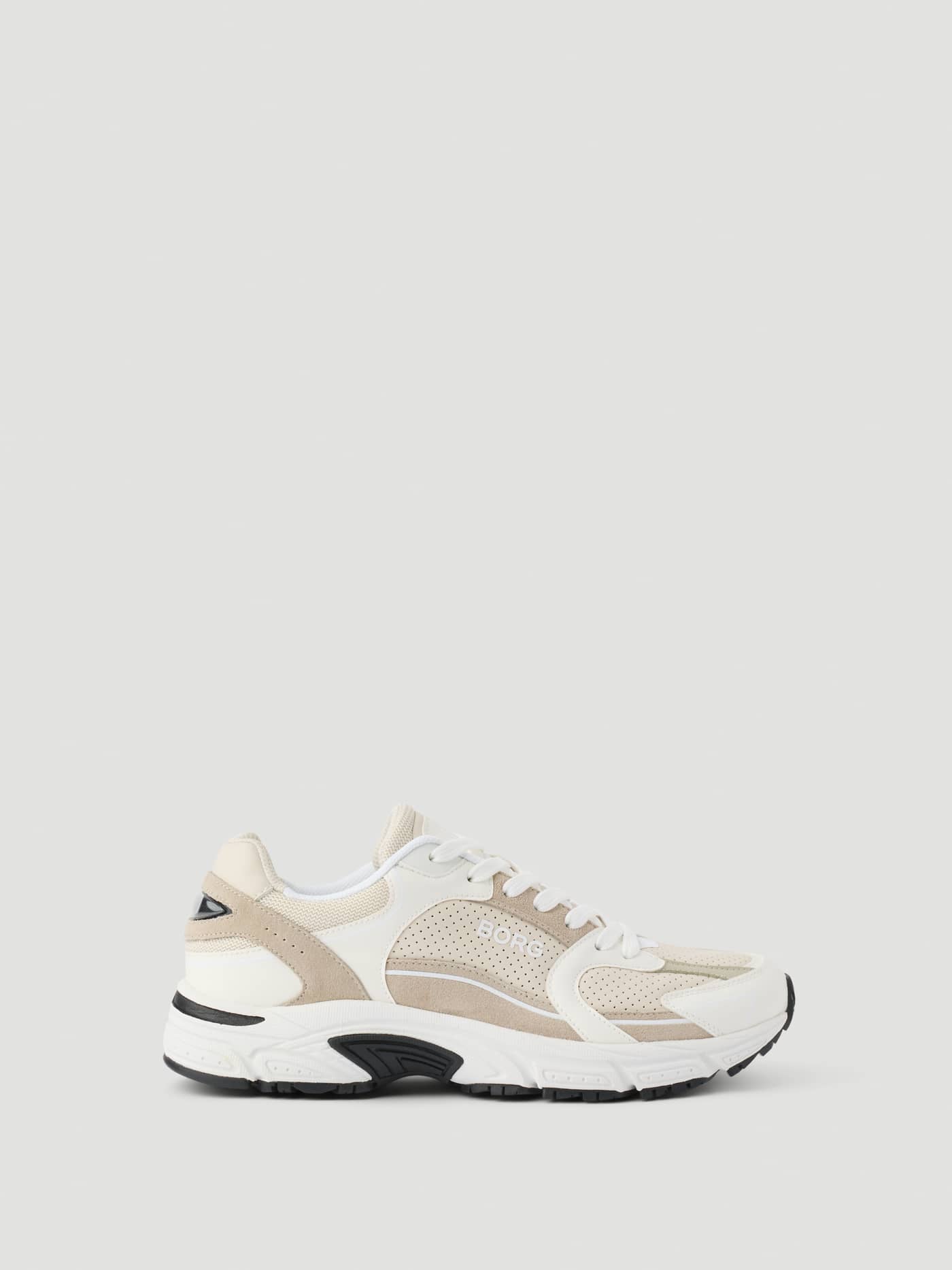 Vista lateral de las Women's Alley Sneakers en Beige con diseño inspirado en el running y entresuela técnica de EVA. - Image 1