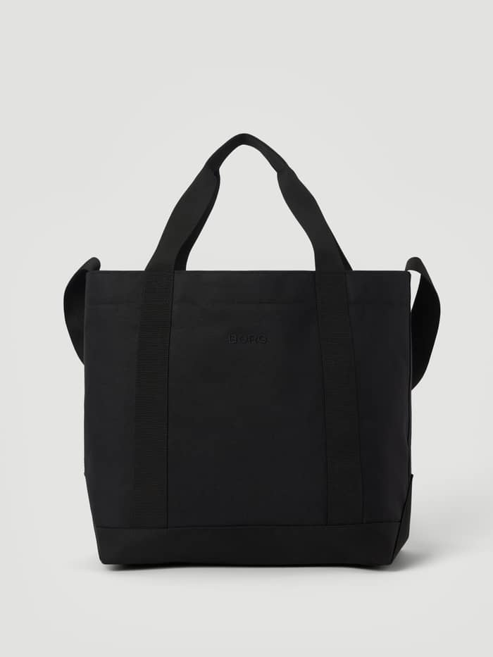 Borg Day To Day Tote M - 17L in Black Beauty (Black), a durable training bag with a black logo and fixed shoulder straps.
