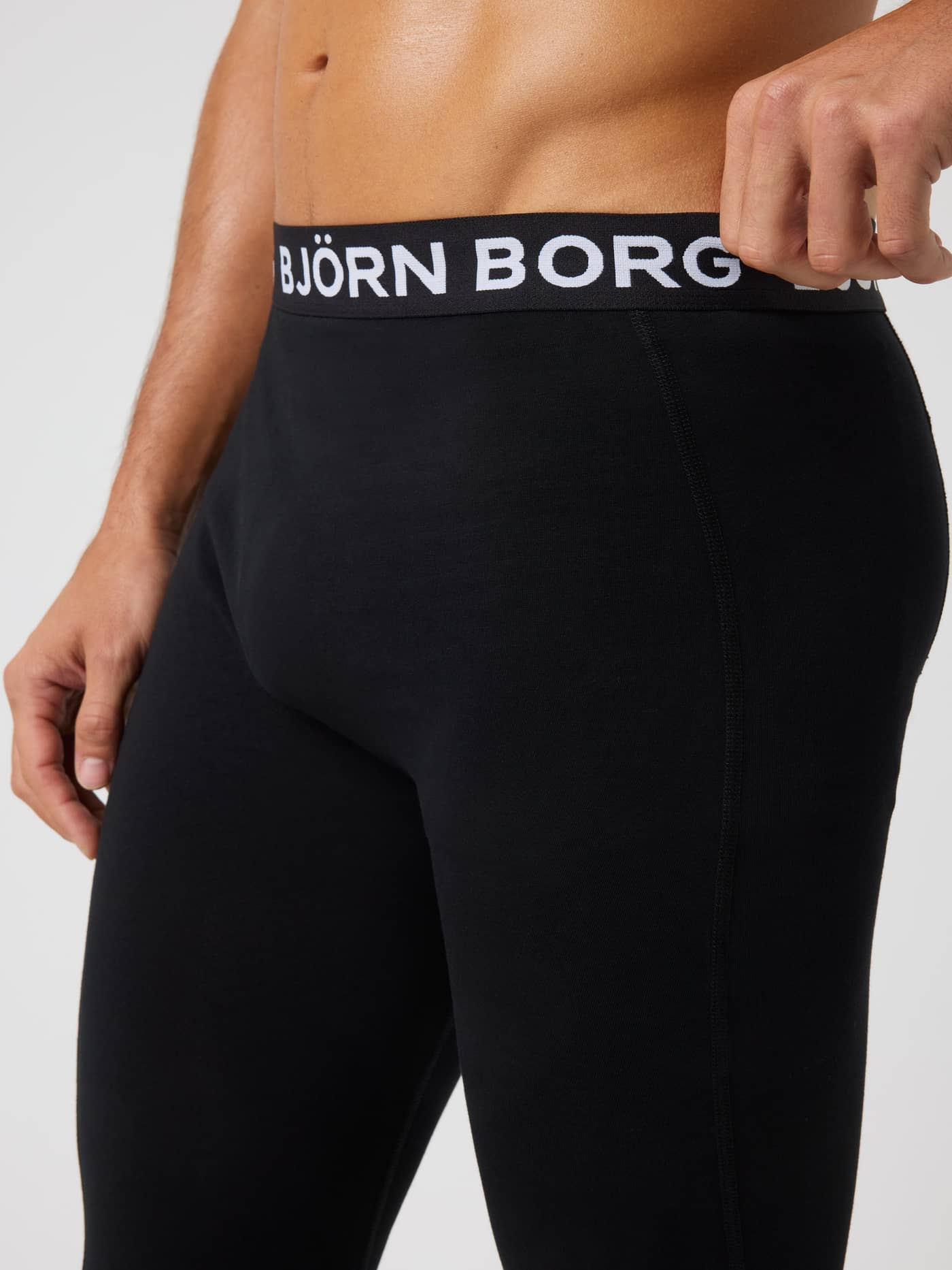 Close-up of the Bamboo Cotton Blend Long John 1-pack in Black showing the soft fabric and iconic Björn Borg logo waistband. - Image 4