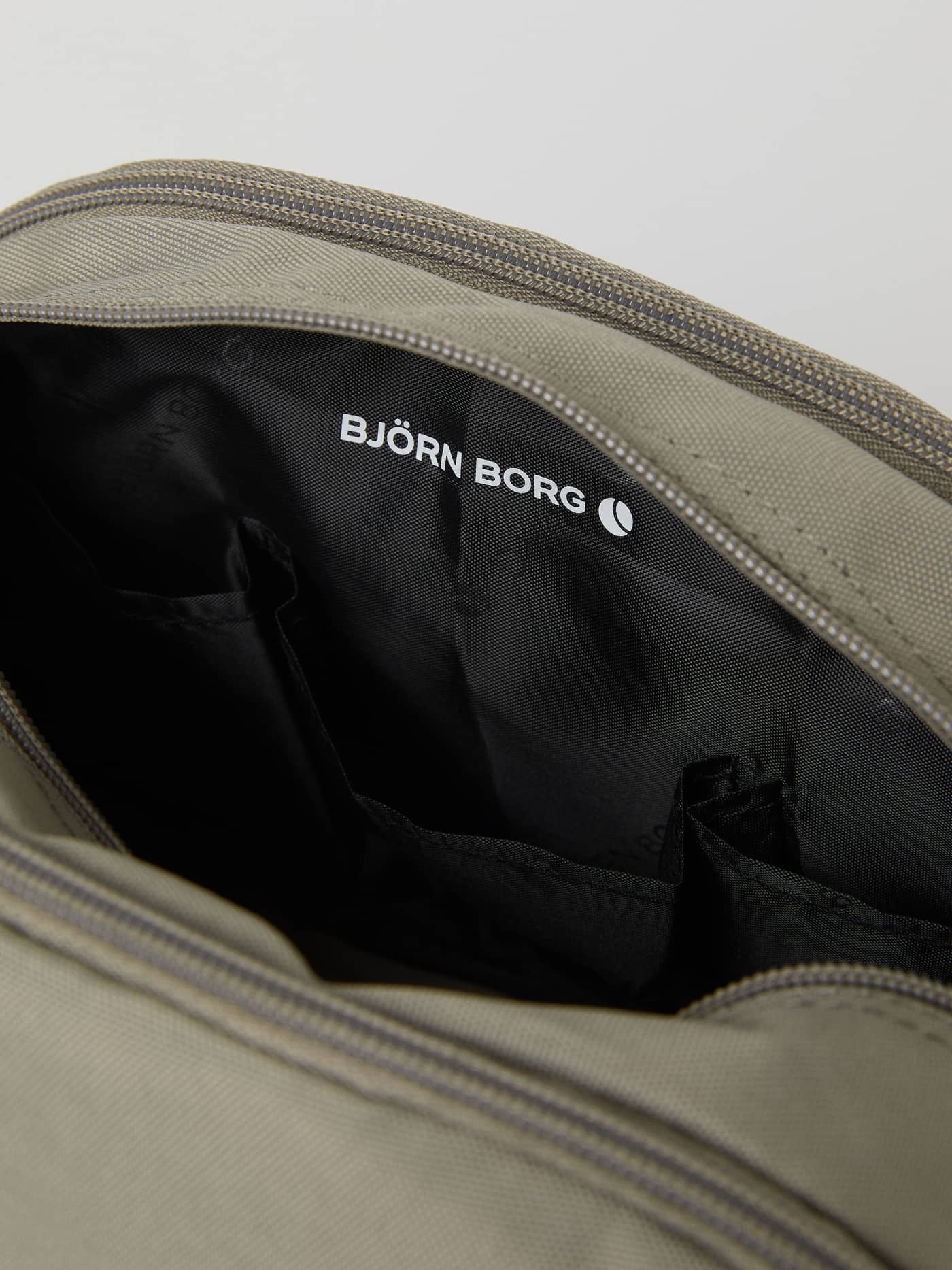 Björn Borg - Core Toilet Case Standing Aluminum - Image 3