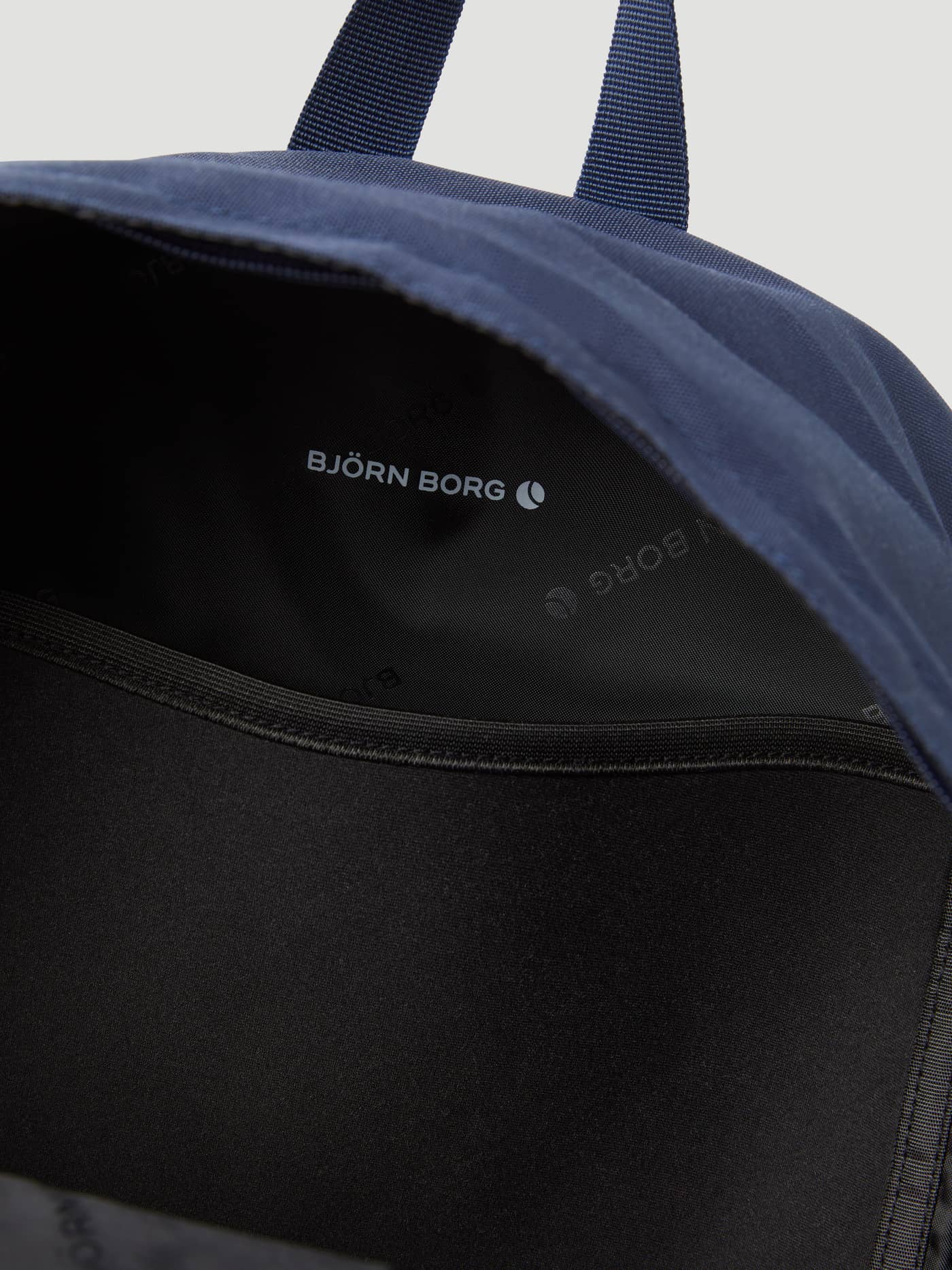 Björn Borg - Core Street Backpack 21L Peacoat - Image 5